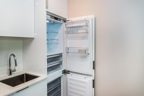 Dapur atau dapur kecil di WERFY Luxury Apart-Hotel
