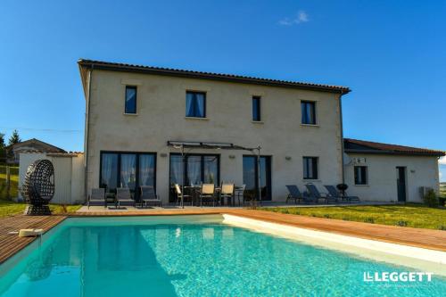 Alexyo - 10 persons Villa with pool close to Aubeterre