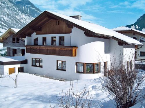 Apartment Köhle by Interhome