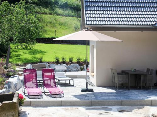 Κήπος έξω από το Holiday Home am Bächle by Interhome