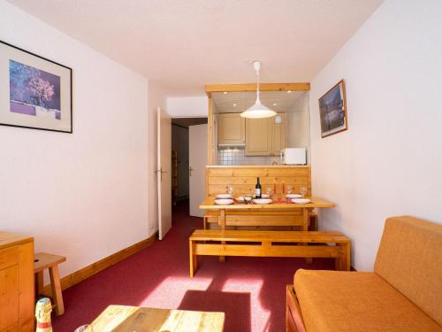 Apartment Les Tommeuses - Val Claret-17 by Interhome