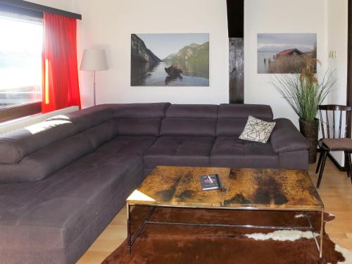 O zonă de relaxare la Apartment Siegsdorf by Interhome