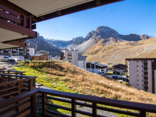 Apartment Le Curling B - Val Claret-9 by Interhome