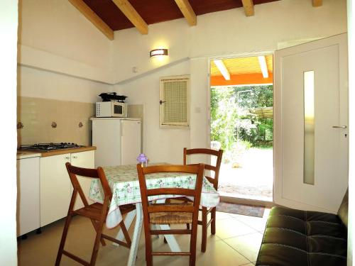 Apartment Pineta-1 by Interhome
