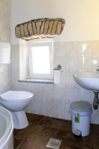 Koupelna v ubytování Holiday Home Josip by Interhome