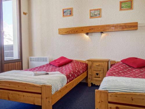 Apartment Les Tommeuses - Val Claret-24 by Interhome