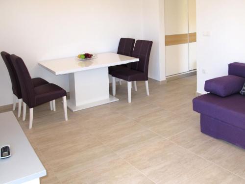 Apartment Andjelka-2 by Interhome