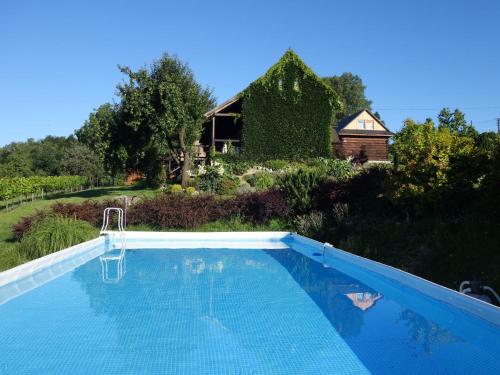 Kolam renang di atau dekat dengan Holiday Home Moja Mała Toskania by Interhome