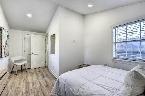 Katil atau katil-katil dalam bilik di Chic St Marys Home, 2 Blocks from Riverfront