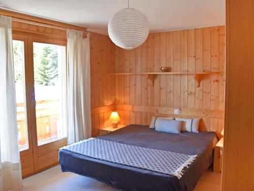 Apartment Romarin 220 by Interhome