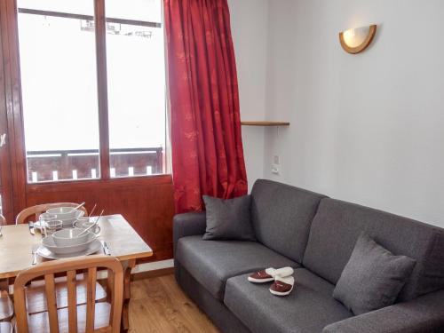 Studio Rond Point des Pistes - Val Claret-12 by Interhome