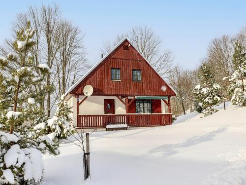 Holiday Home Holiday Hill 67 by Interhome