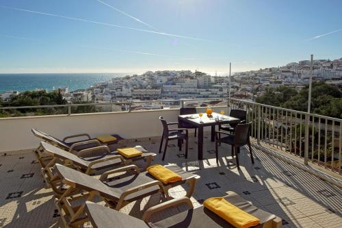 RoofTop OldTown Residence
