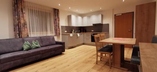 Kuchyň nebo kuchyňský kout v ubytování Ledererhof Apartments