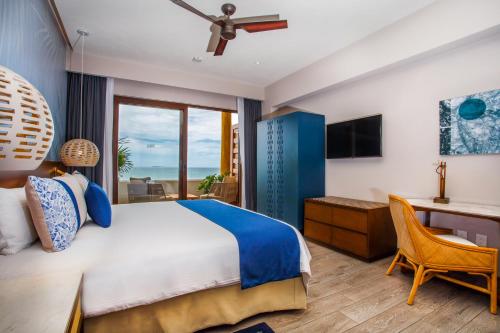 Postel nebo postele na pokoji v ubytování Armony Marival Resort & Spa Punta de Mita - MGallery collection