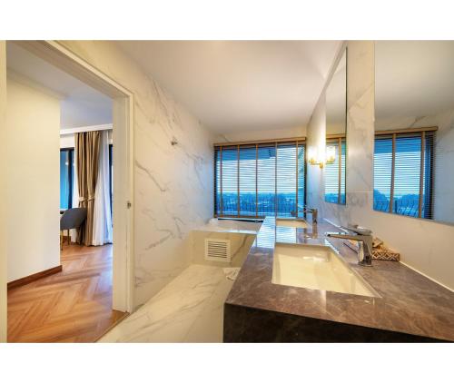 Fotografie z fotogalerie ubytování Nine River Hotel v destinaci Ratchaburi