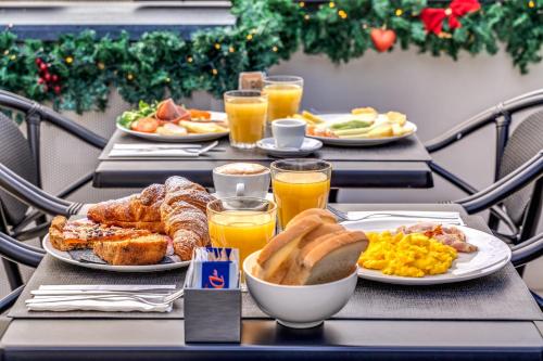 Opções de café da manhã disponíveis para hóspedes em Doria Palace Boutique Hotel