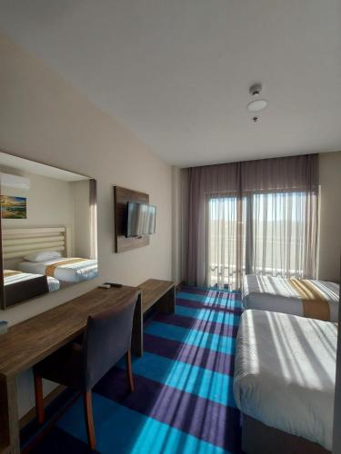 Televisyen dan/atau pusat hiburan di İpsala Park Hotel