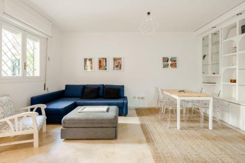 Cozy&quiet Apt in SanVicente st Andalusian patio