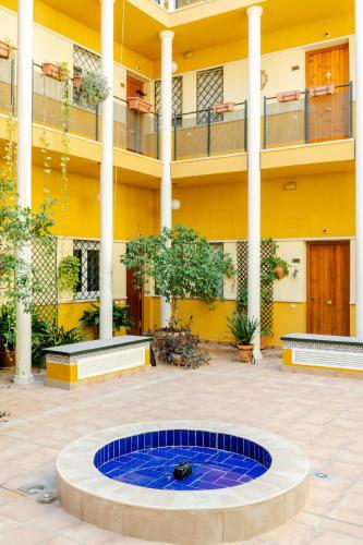 Cozy&quiet Apt in SanVicente st Andalusian patio