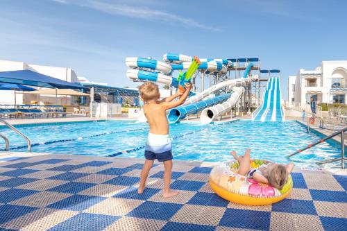 Bazén v ubytování Pickalbatros Palace Sharm - "Aqua Park" nebo v jeho okolí