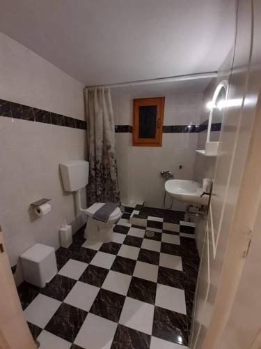 Koupelna v ubytování KERAMIDAKI MINI SUITES 4
