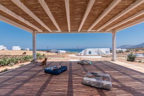 Gallery image of Blue Harpist Villas in Koufonisia