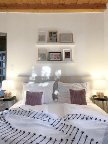 Ένα ή περισσότερα κρεβάτια σε δωμάτιο στο 44 George House - Pool, Jacuzzi, Sauna, View