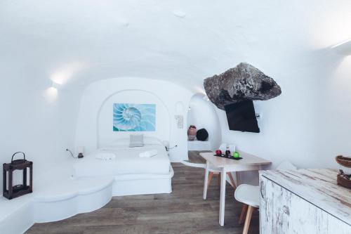 Gemini Caves photo 3