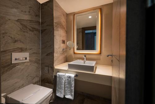 Bagno di Holiday Inn Kayseri - Duvenonu by IHG