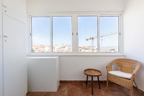 Art Gallery Graça 2BR with Blue Tiles & River View by NestAtLisbon