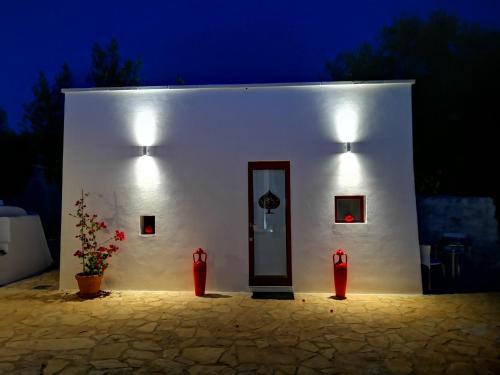Το κτήριο όπου στεγάζεται  η παραθεριστική κατοικία