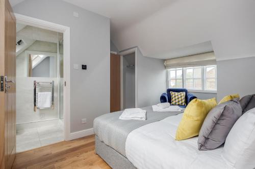 Gallery image of The Gem Of Central Winchester - Sleeps 4 in Winchester