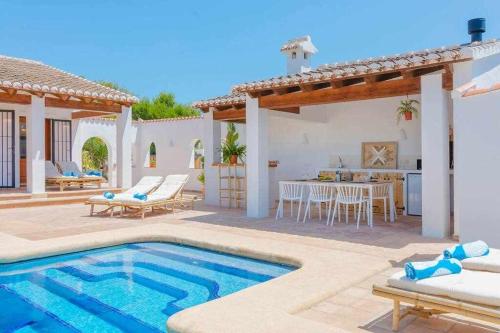 Villa Lilou naturaleza y tranquilidad, Jávea – Bijgewerkte ...