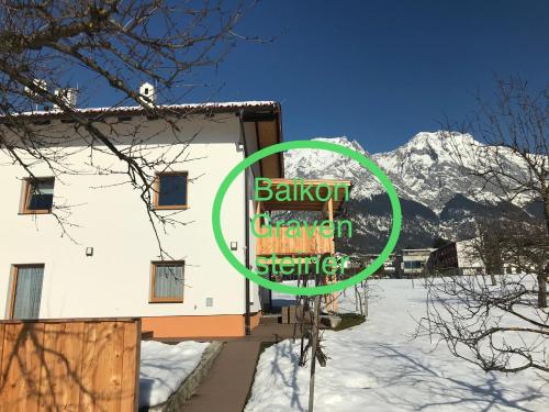Nespecifikovaný výhled na hory nebo výhled na hory při pohledu z apartmánu