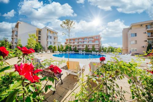 The swimming pool at or close to Nessebar Fort Club - Prestige Apartments