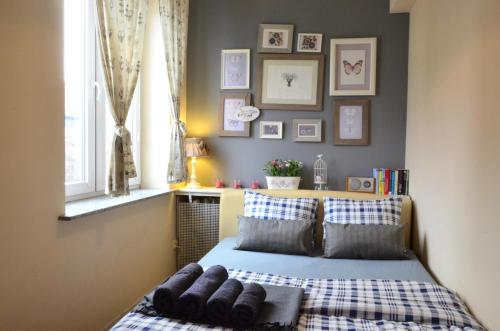 Posteľ alebo postele v izbe v ubytovaní Cozy Central Apartment: Old Town/Main Station