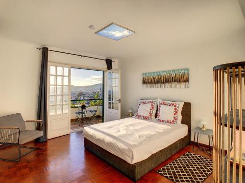 Casa Bergmann by LovelyStay
