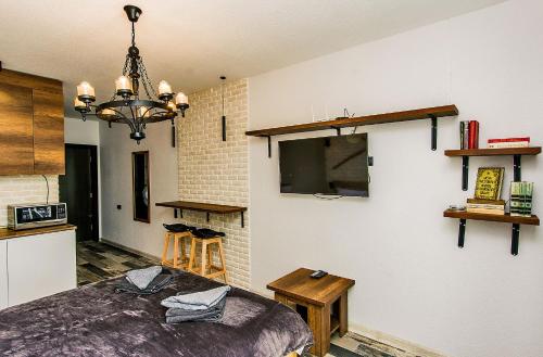 Μια τηλεόραση ή/και κέντρο ψυχαγωγίας στο M25 Bakuriani, Apartment 415