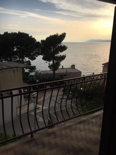 Apartment in Podgora with sea view, terrace, WiFi 4492-5