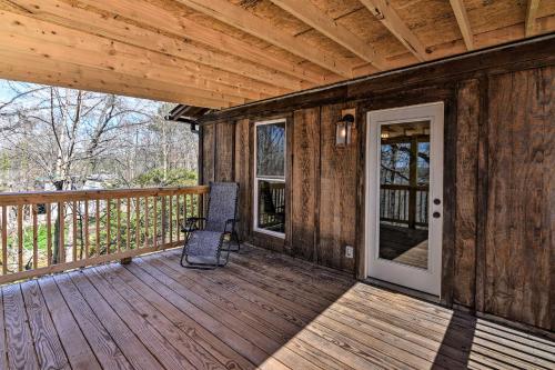 Gallery image of Pet-Friendly Fair Play Getaway with Boat Dock! in Fair Play