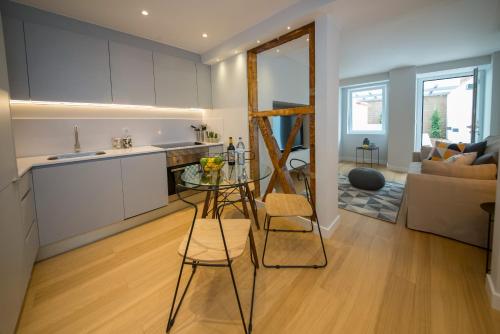 Principe Real Oasis with Private Patio by NestAtLisbon