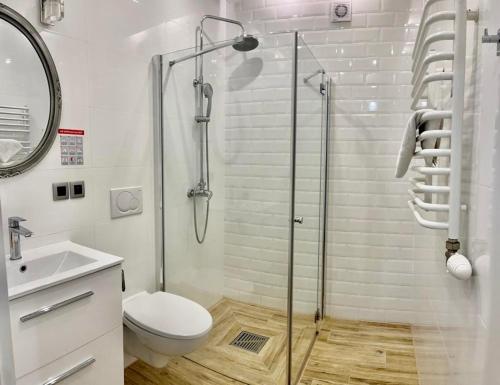 Kopalnica v nastanitvi Apartament Krokus ApartamentyZakopianskie Basen Sauna Jacuzzi