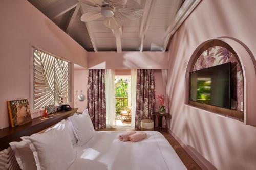 Postel nebo postele na pokoji v ubytování Tropical Hotel St Barth