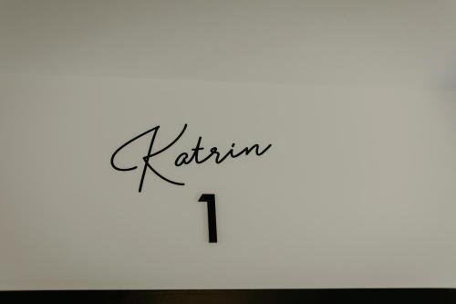 a sign with the number one on it at Bett & Berg Bad Ischl, Self Check-In in Bad Ischl
