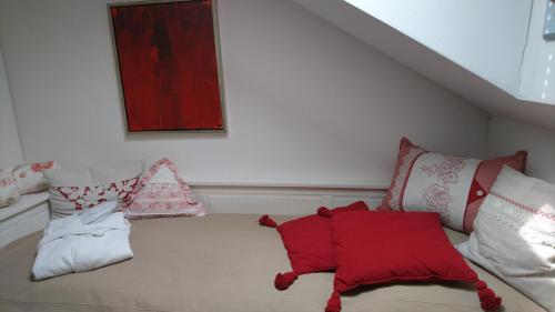 Una cama o camas en una habitación de Haus in den Bergen