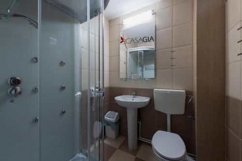 Vonios kambarys apgyvendinimo įstaigoje Pension Casa Gia