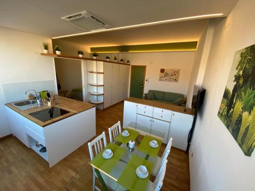 Kuchyň nebo kuchyňský kout v ubytování Green House Ancona
