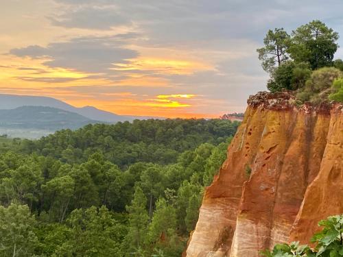 Imagen de la galería de Villa des Roses, en Roussillon