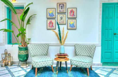 Ruang duduk di riad paradis blanc